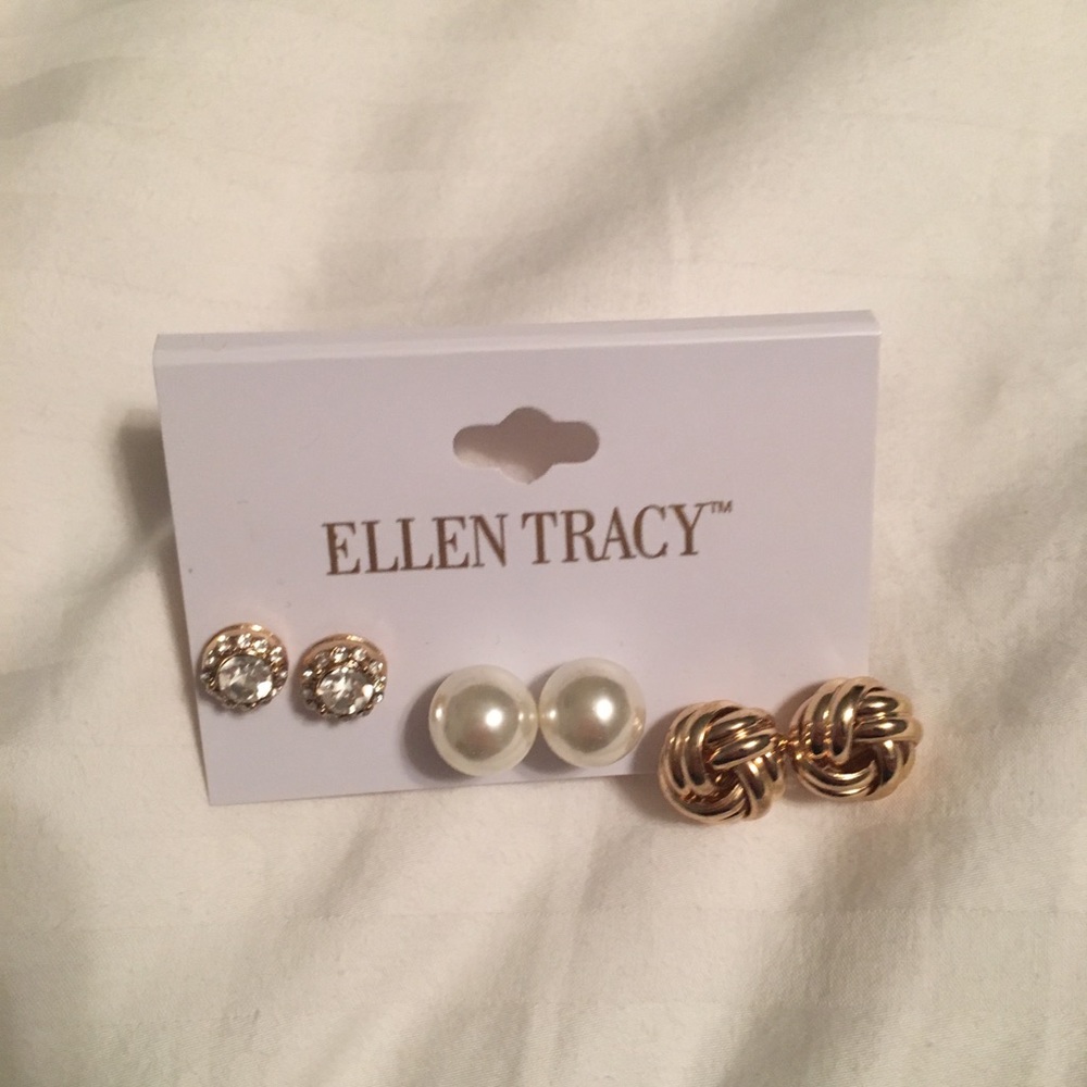 Ellen Tracy 3 earrings set